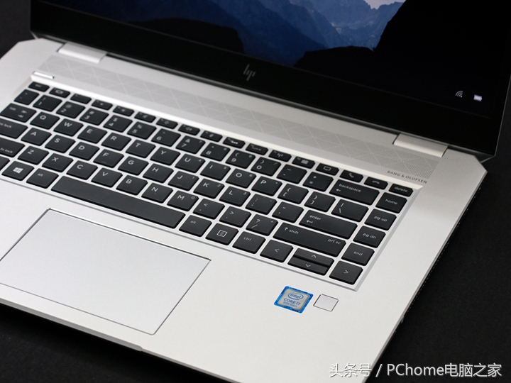 最新高性能轻薄本测评,旗舰轻薄本