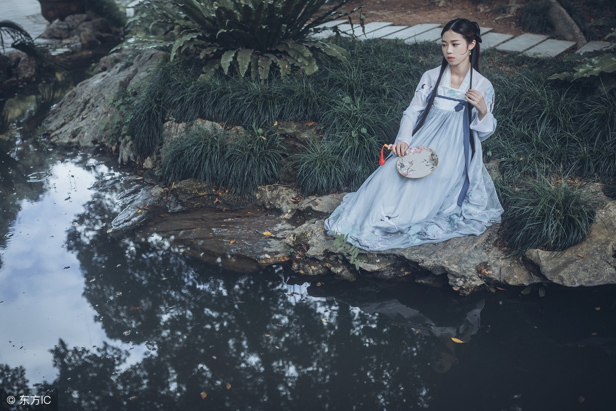 主动接受惩罚的小说,突然被告白的小说短篇