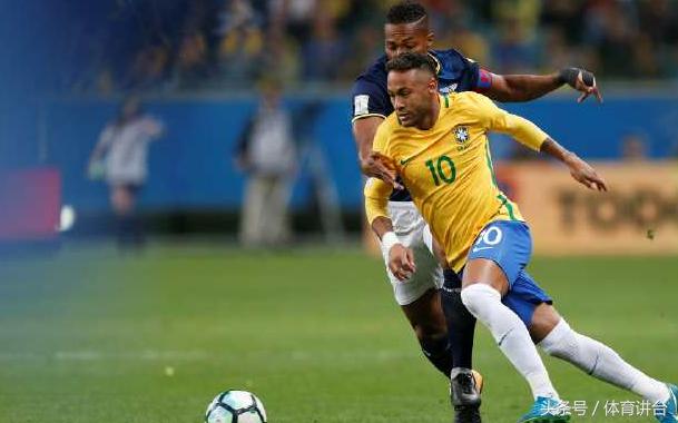 pes2016实用过人技巧,求篮球实用过人招式和技巧