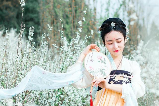 刁蛮格格结局,刁蛮格格的小说