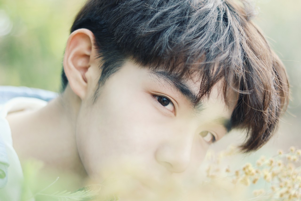 姑娘穿越到史前时代,女子从古代穿越现代的小说