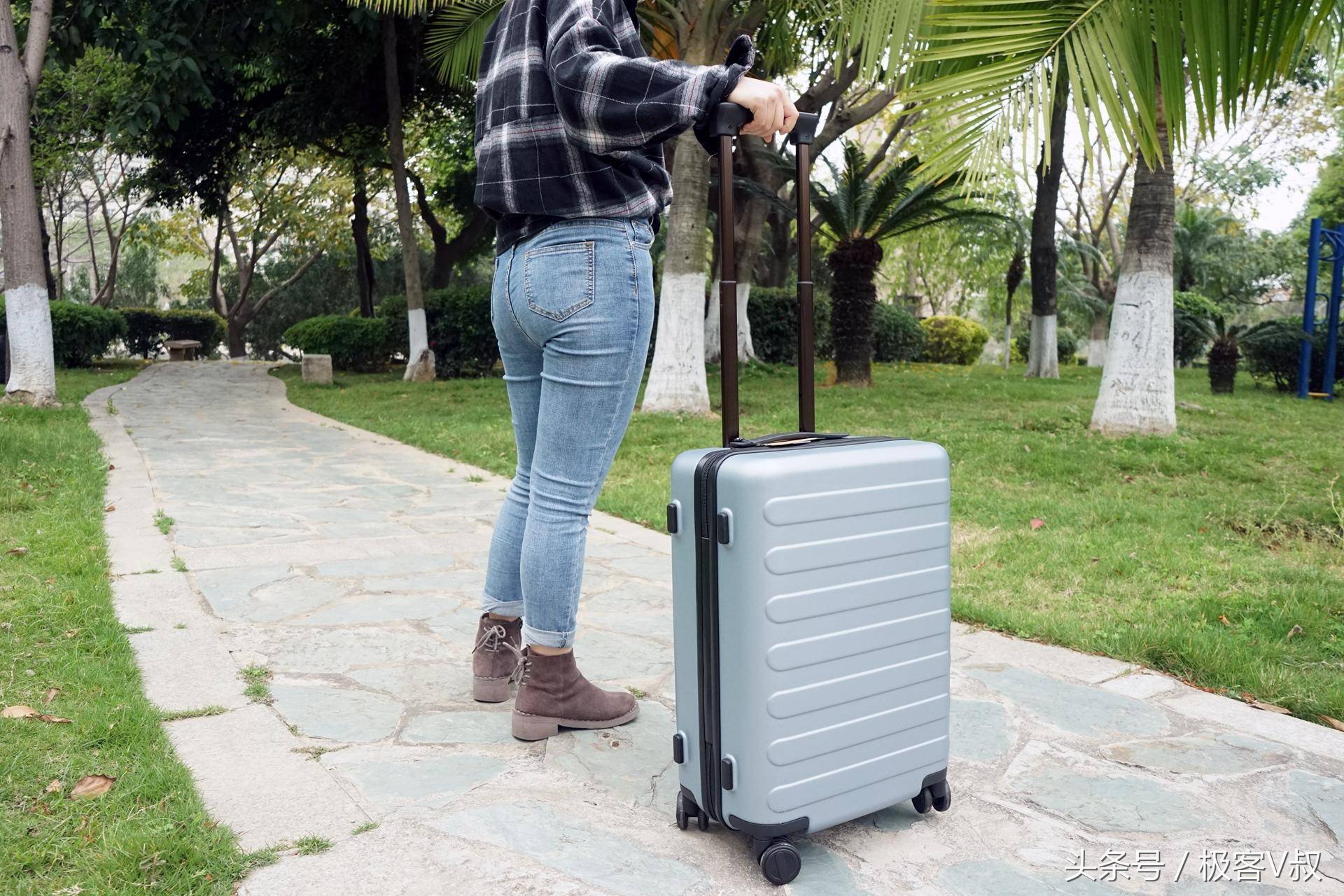 90分七道杠旅行箱扩容版,90分七道杠旅行箱哪个颜色好看