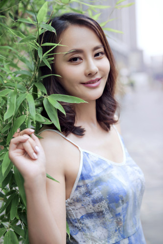 来自回族的7位女星,回族的女明星都有哪些呢