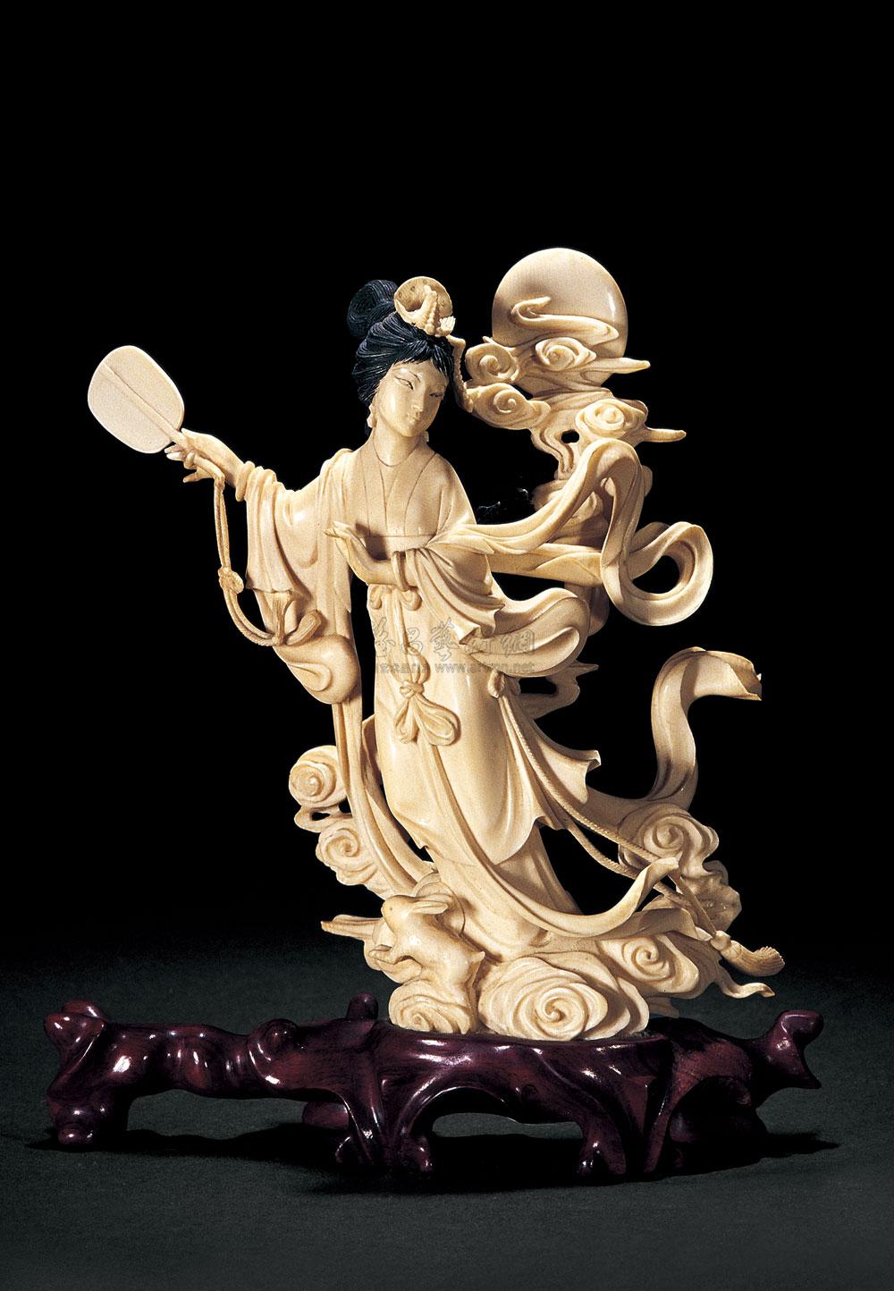 “最富法官”张家慧夫妇落马记：打麻将曝光200亿家产，获刑18年