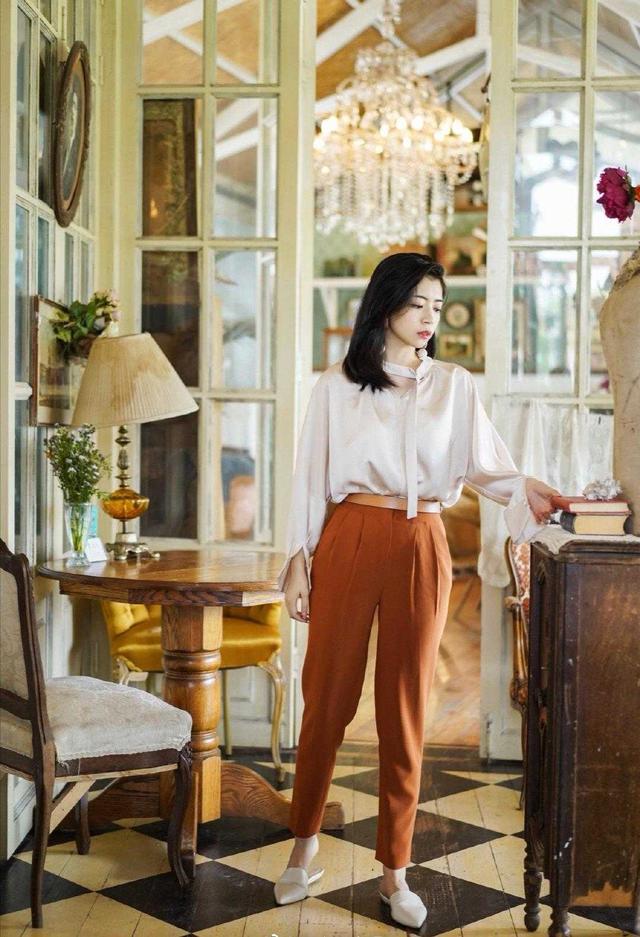 屁股大胯宽的女士穿什么裤子好看,140斤遮肉遮胯宽显瘦裤子