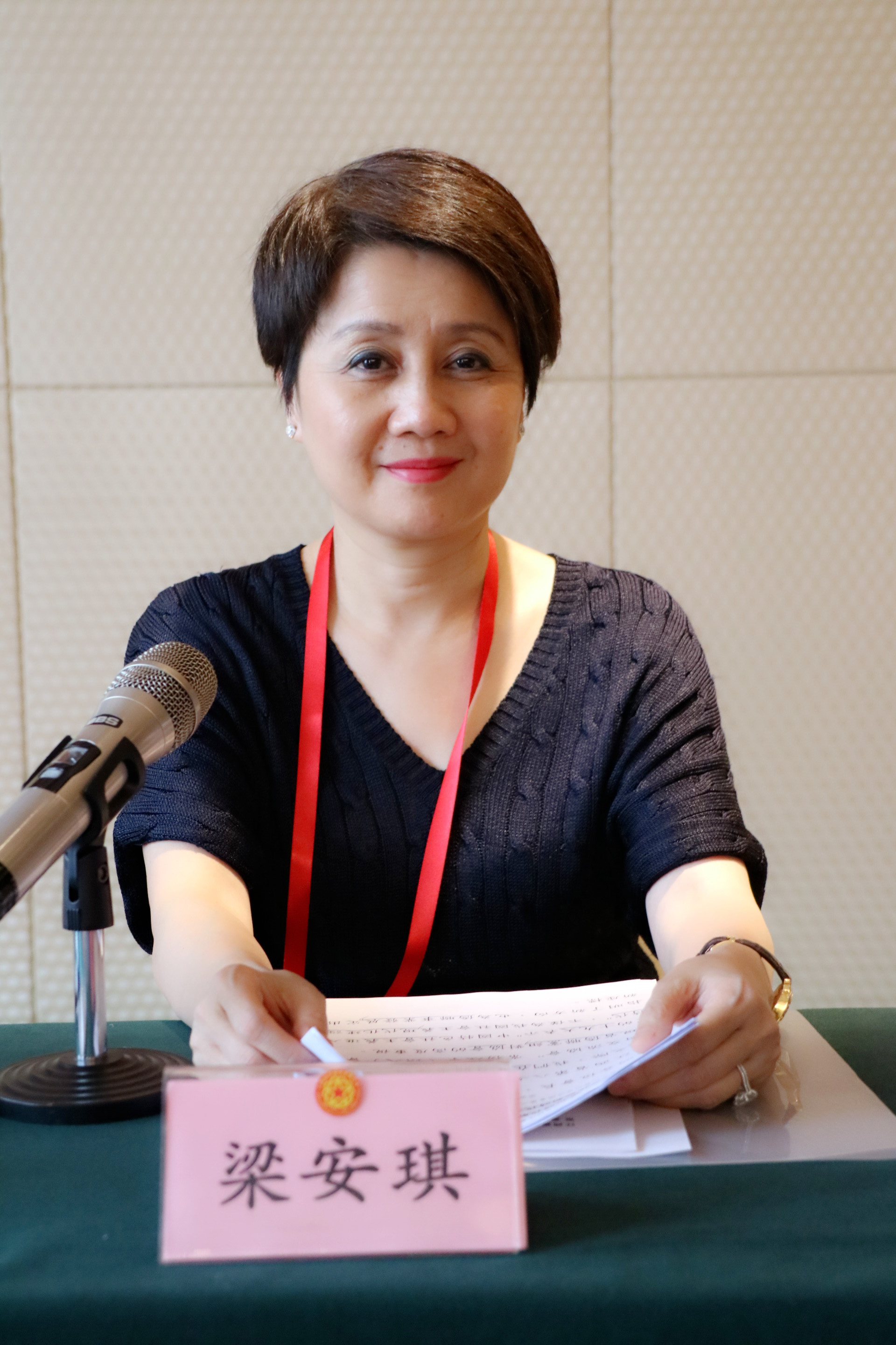 香港日增新冠人数,香港霍启刚为疫情捐多少钱