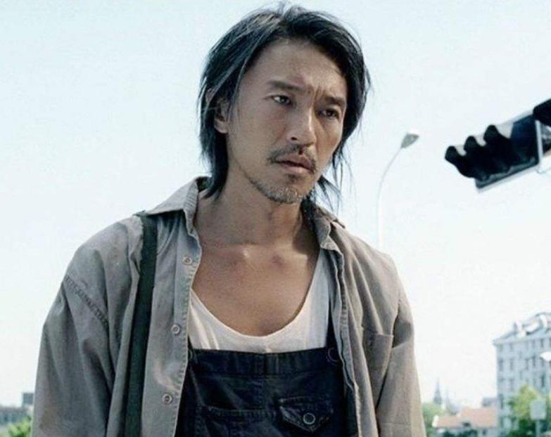 向太跟周星驰说对不起,周星驰和向太矛盾的过程