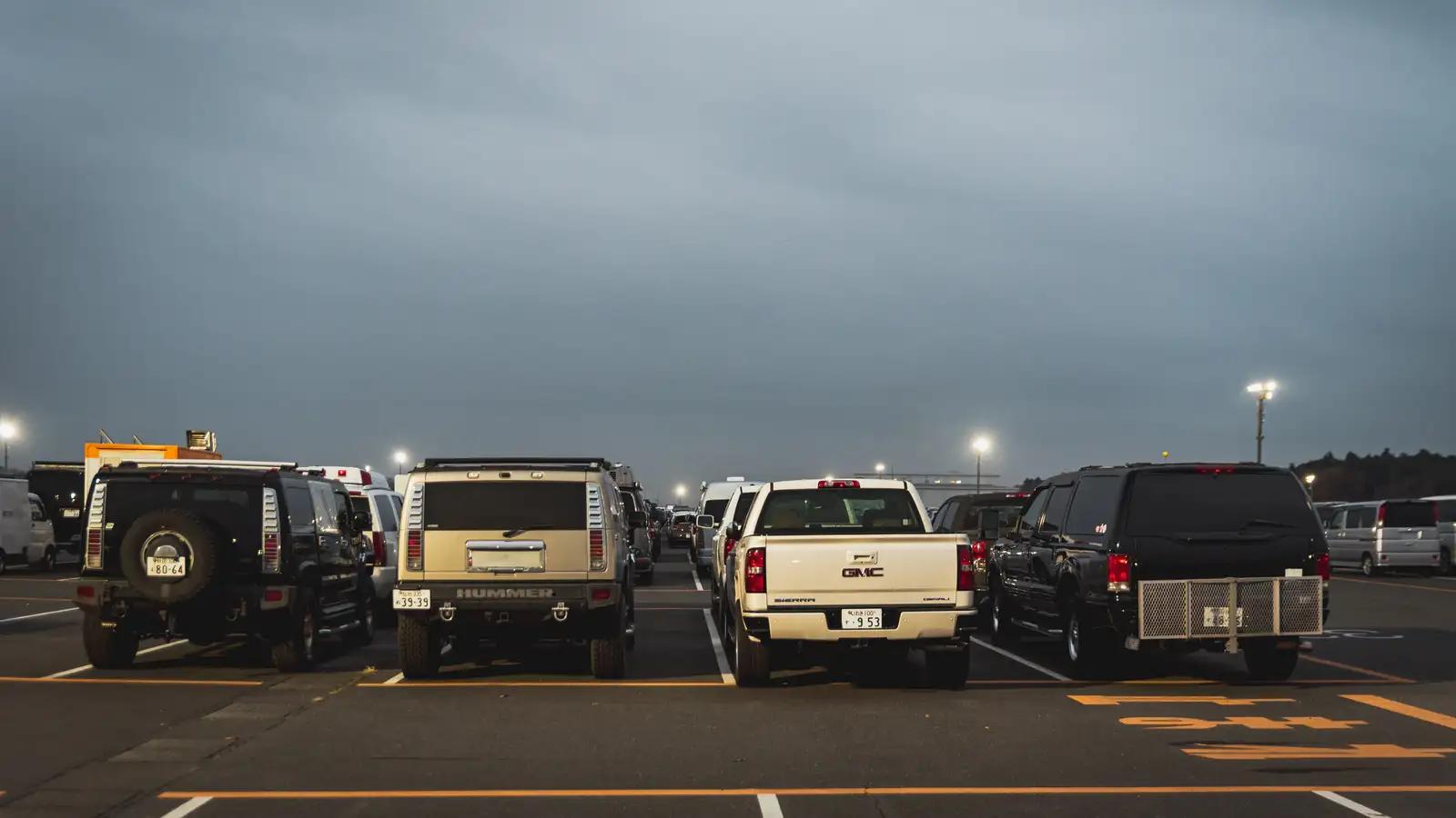 日本二手车拍卖市场,日本最大的二手车拍卖市场