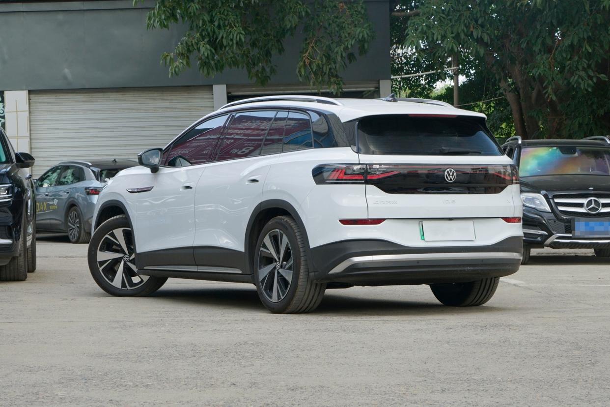 大众怎么了？买ID.6X送朗逸，车市的“寒流”我真的感受到了