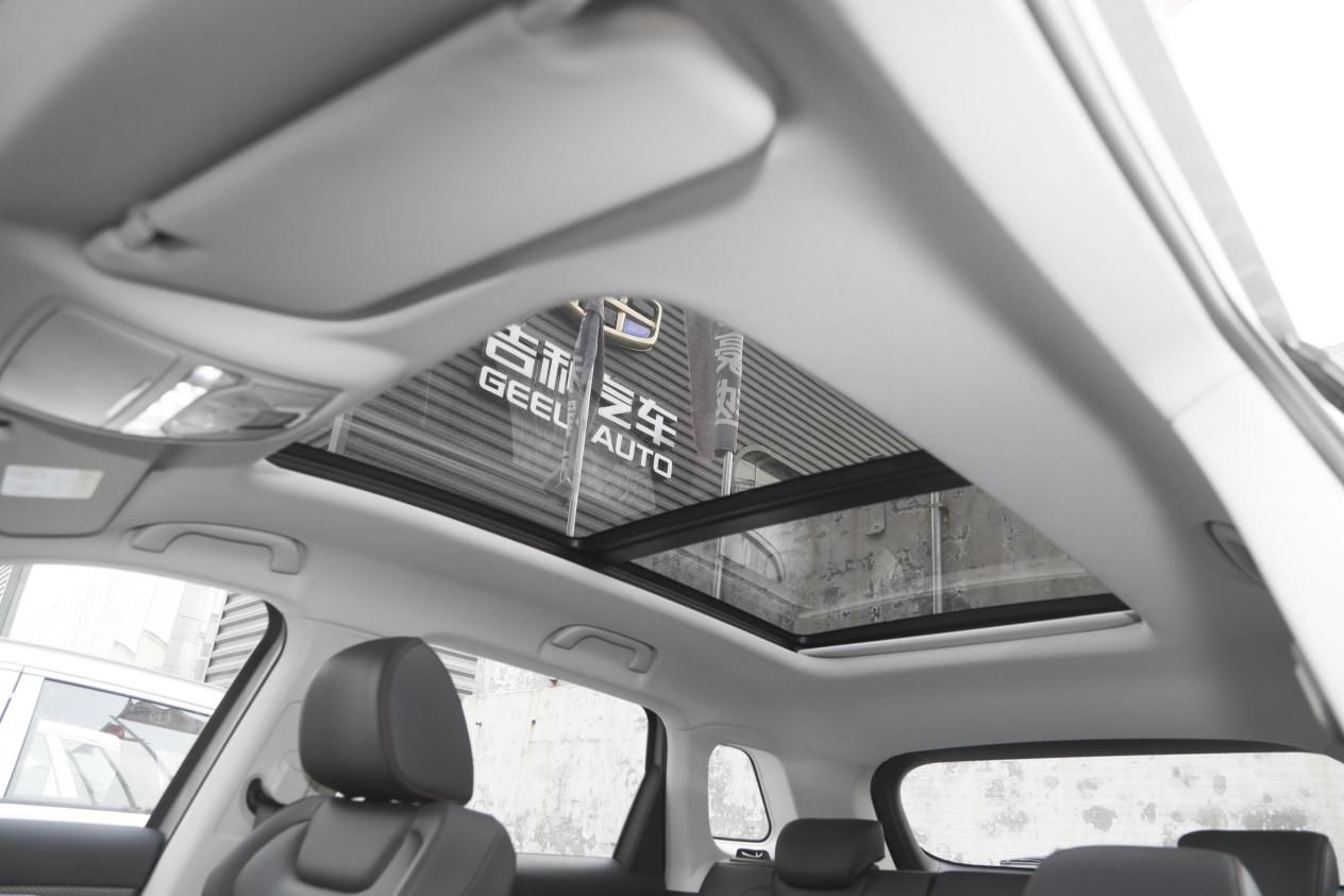 实惠且颜值超高的国民紧凑型SUV奔腾T55,多个配置该怎么看?