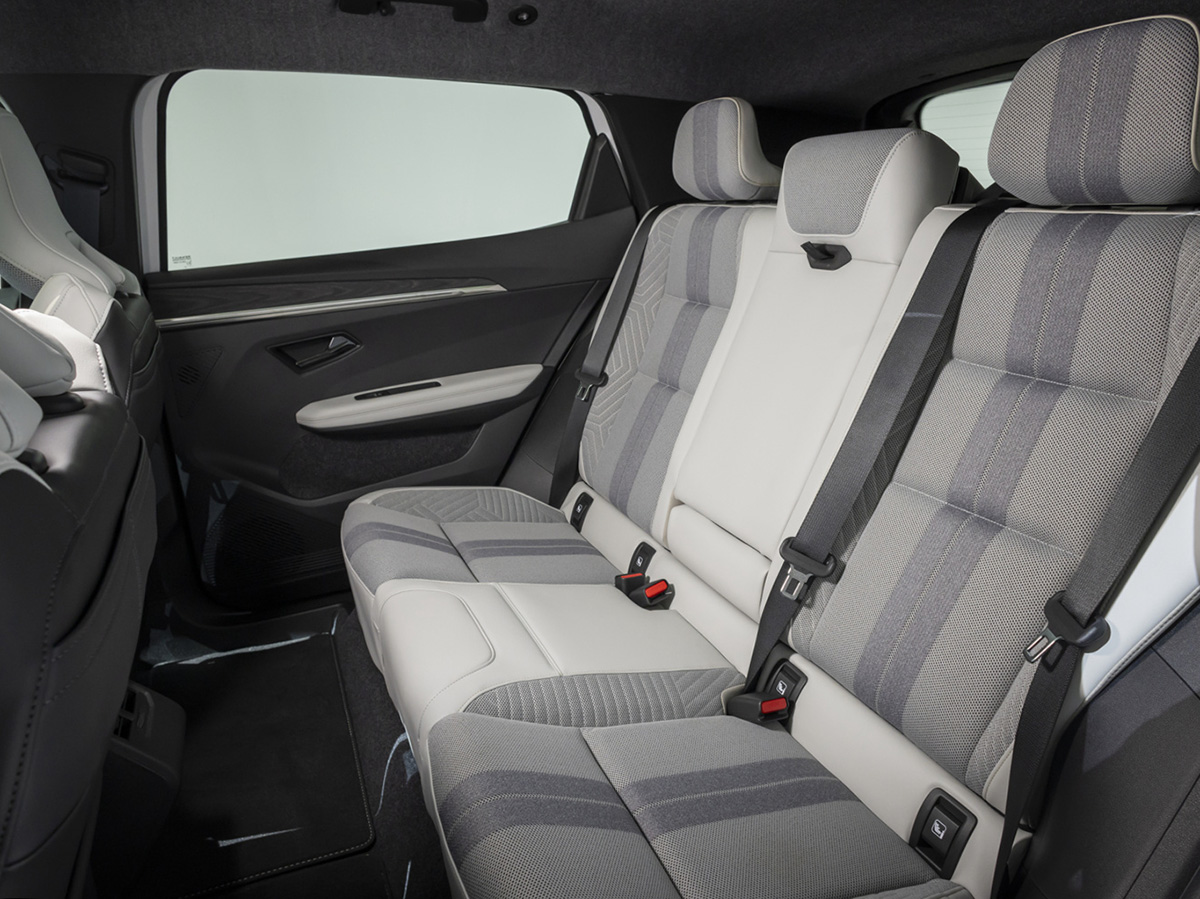 雷诺mpv老款,雷诺新款风景