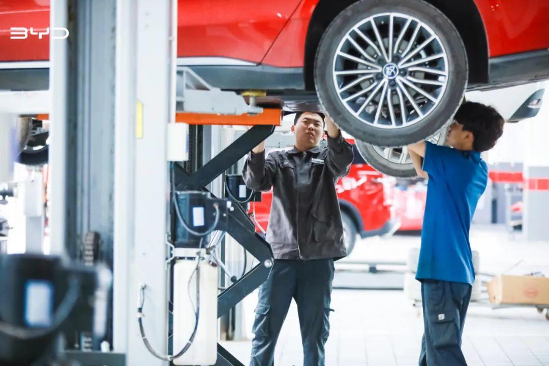 比亚迪月销40万辆,比亚迪月销突破30万