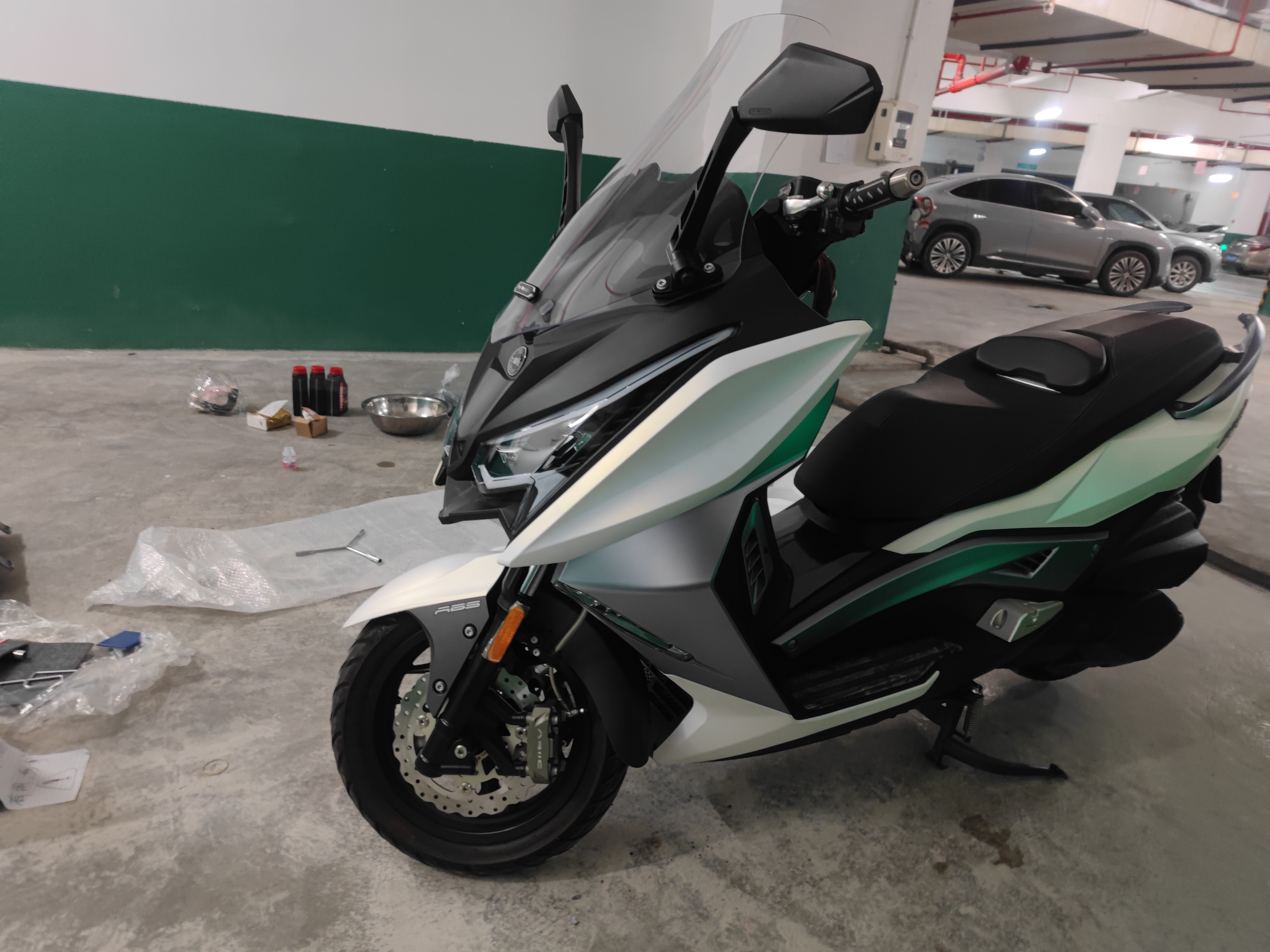 国产力刻318双缸大绵羊踏板落地价,力刻318踏板骑行感受