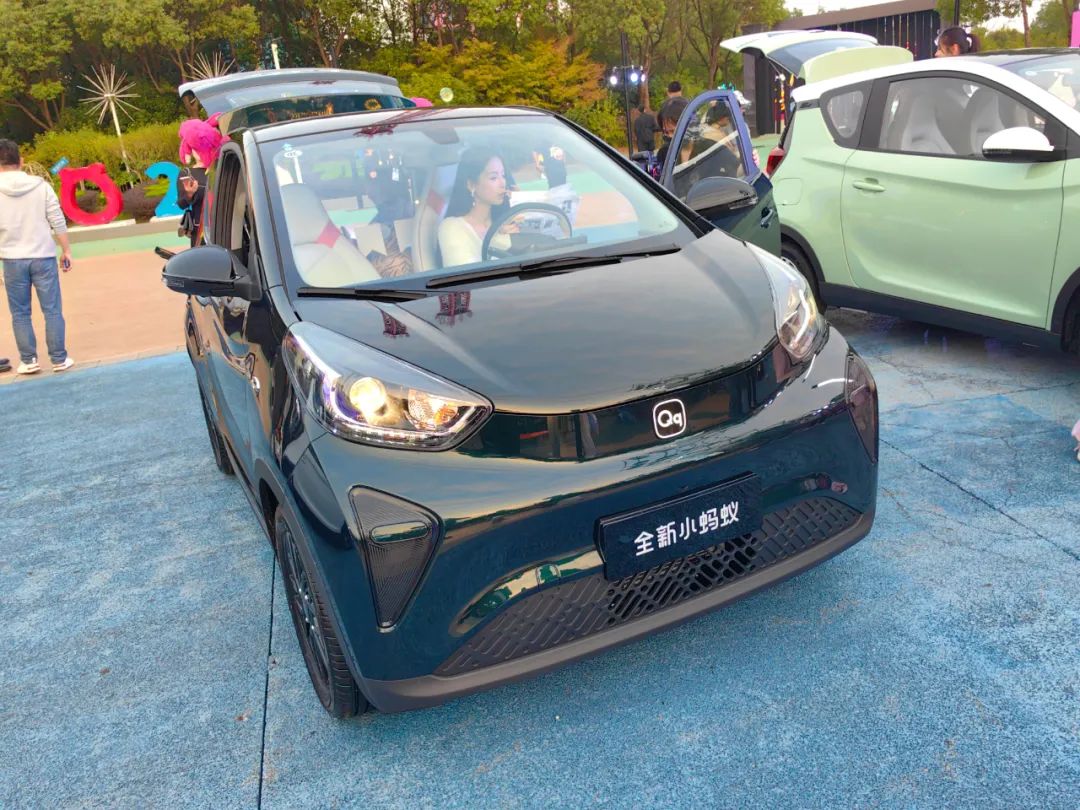 全新小蚂蚁上市,又是一款低成本出行“好工具”