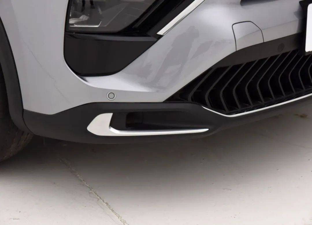 凡尔赛c5x一级车最新落地价格,凡尔赛c5x12万落地是不是真的