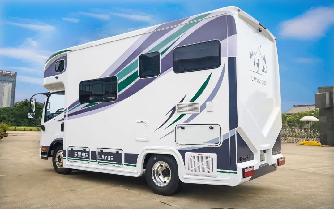 乐星新能源房车布局,轻卡房车乐星