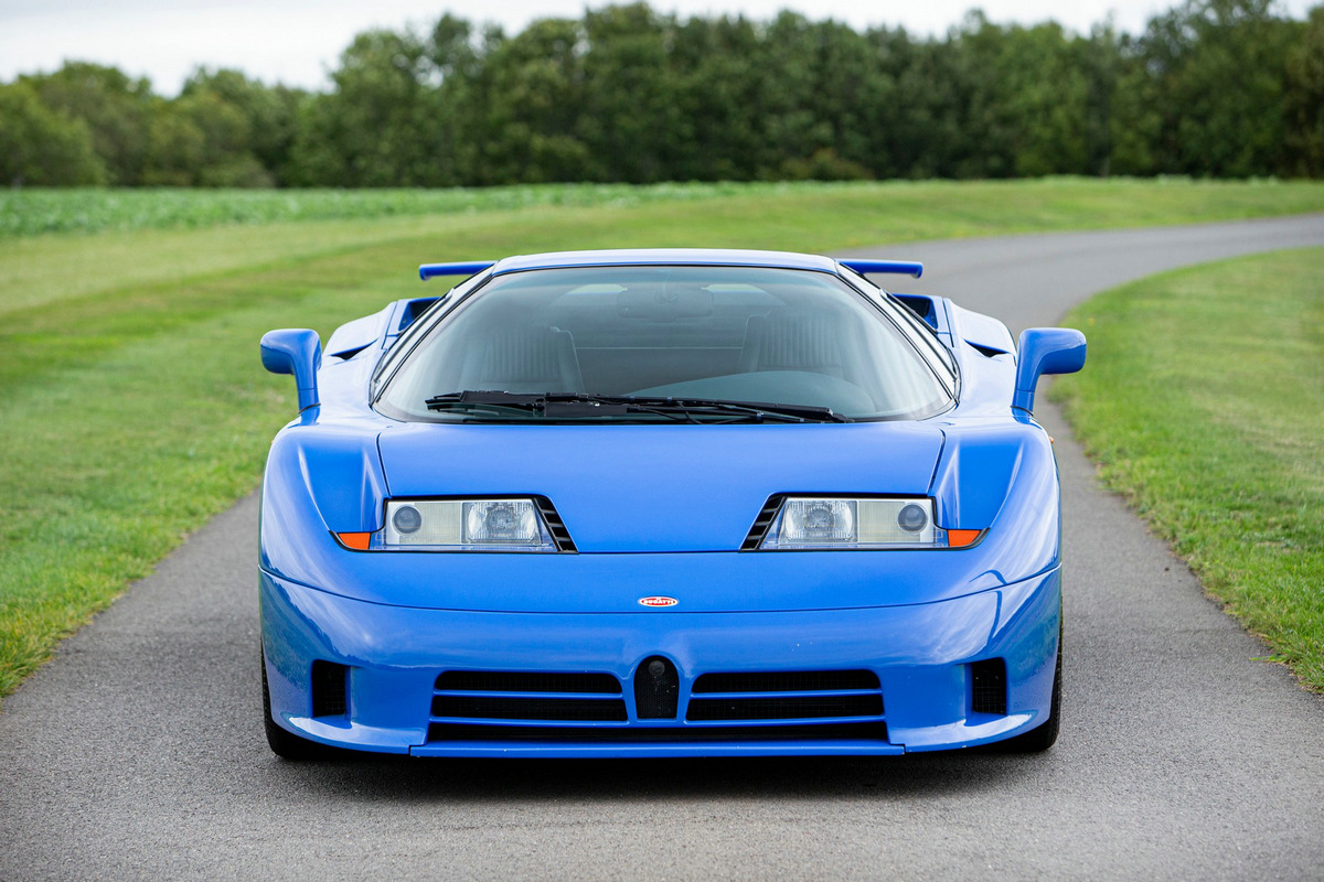 总价值4500万美元！同一人座驾，18台经典车型将在RM苏富比拍卖