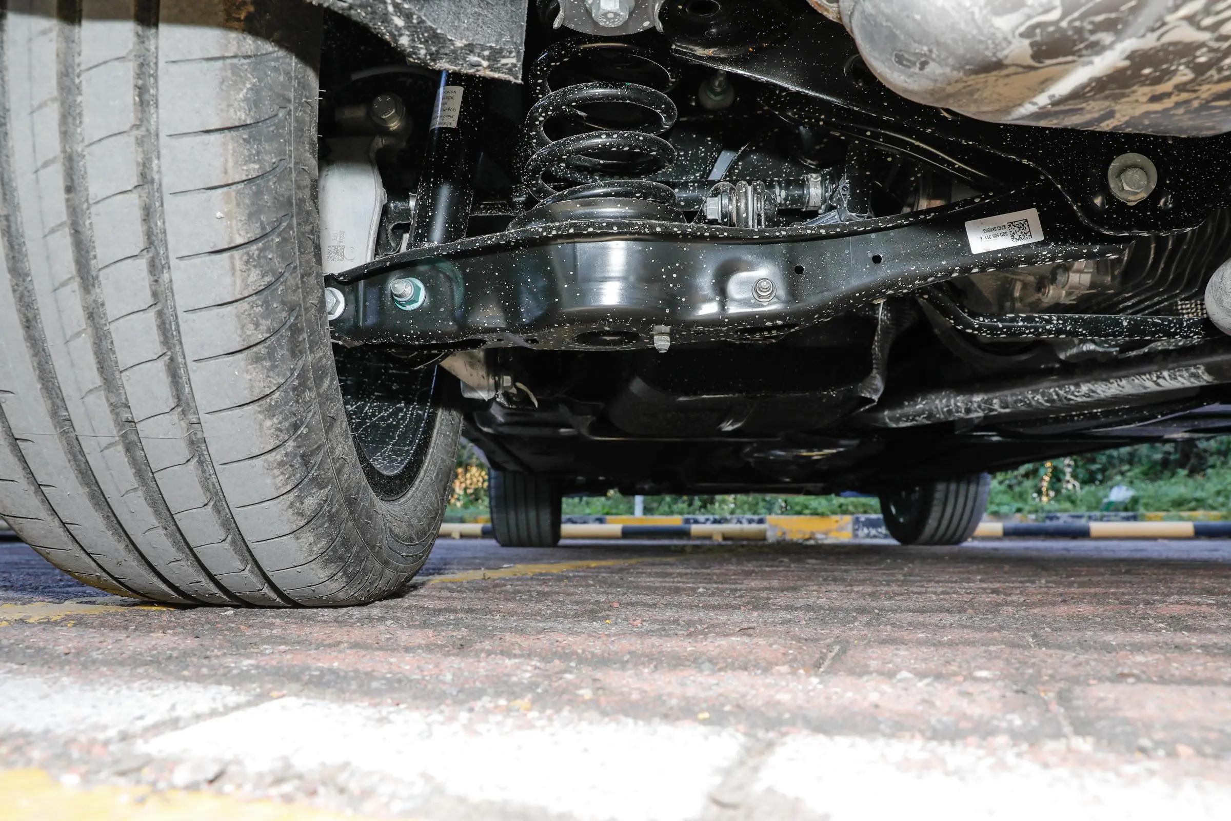 奥迪q3最新款suv,奥迪suv最新款q3