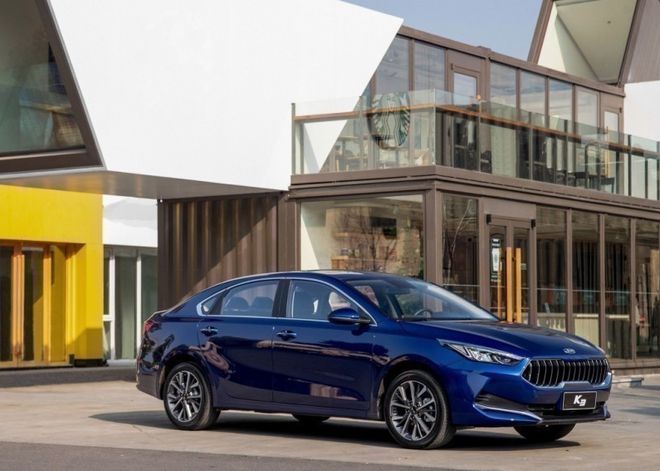 起亚k3哪个配置省油,起亚全新一代k3年轻人的首选