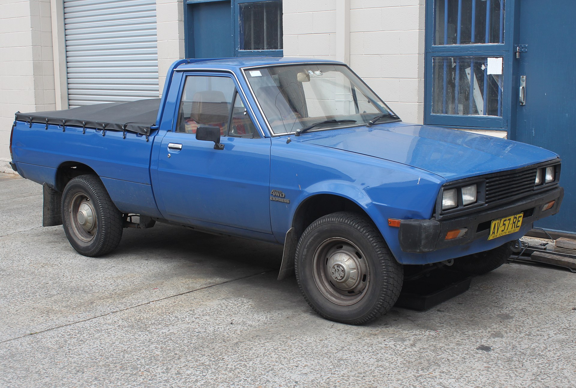 三菱皮卡车价格8到10万,三菱汽车皮卡多少钱