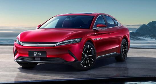 比亚迪海豹15万能买吗,哪吒s和比亚迪海豹哪个好