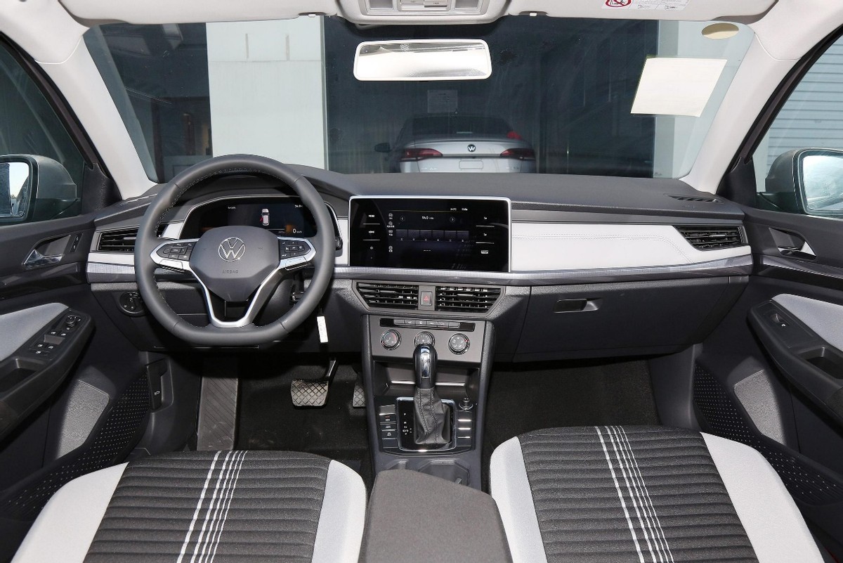 烟台宝来2023款1.5l自动畅行限量版,宝来2023款1.4t百公里加速多少秒