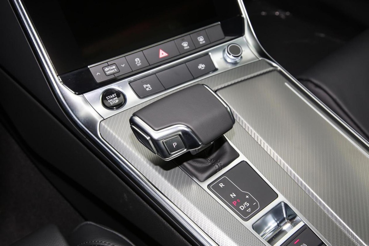 奥迪a6l2022款45quattro臻选动感,新款上市后2022款奥迪a6l落地价格