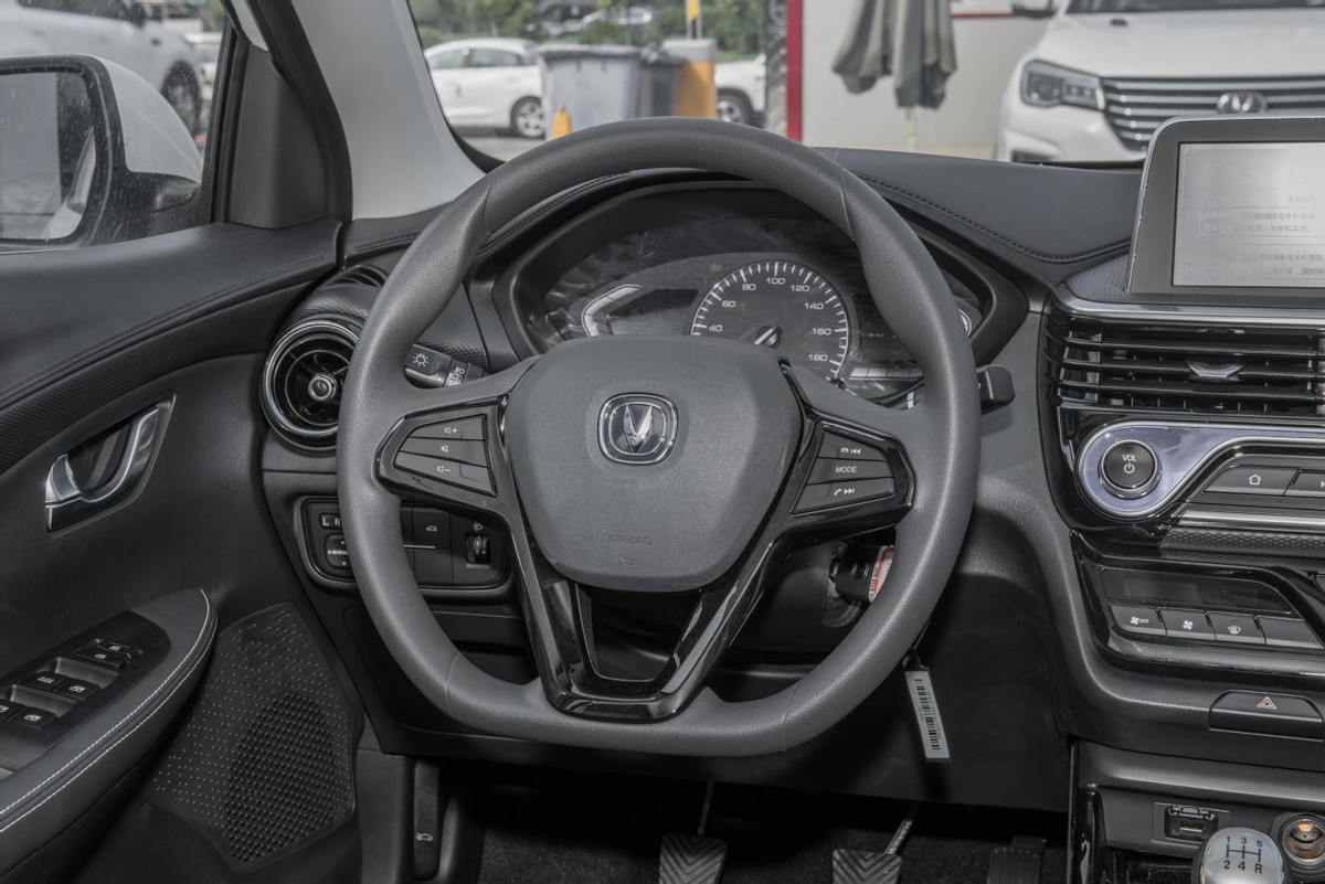 谈谈长安悦翔的用车感受,悦翔v31.4排量的车油耗7.2怎么办