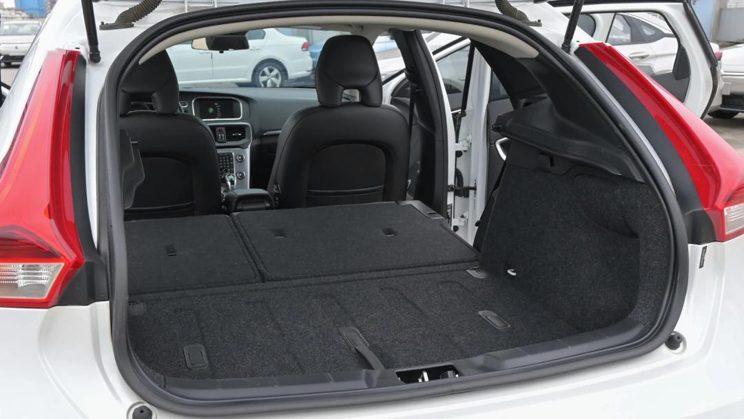 10万二手轿车怎么选b级车,10万块钱二手轿车怎么选