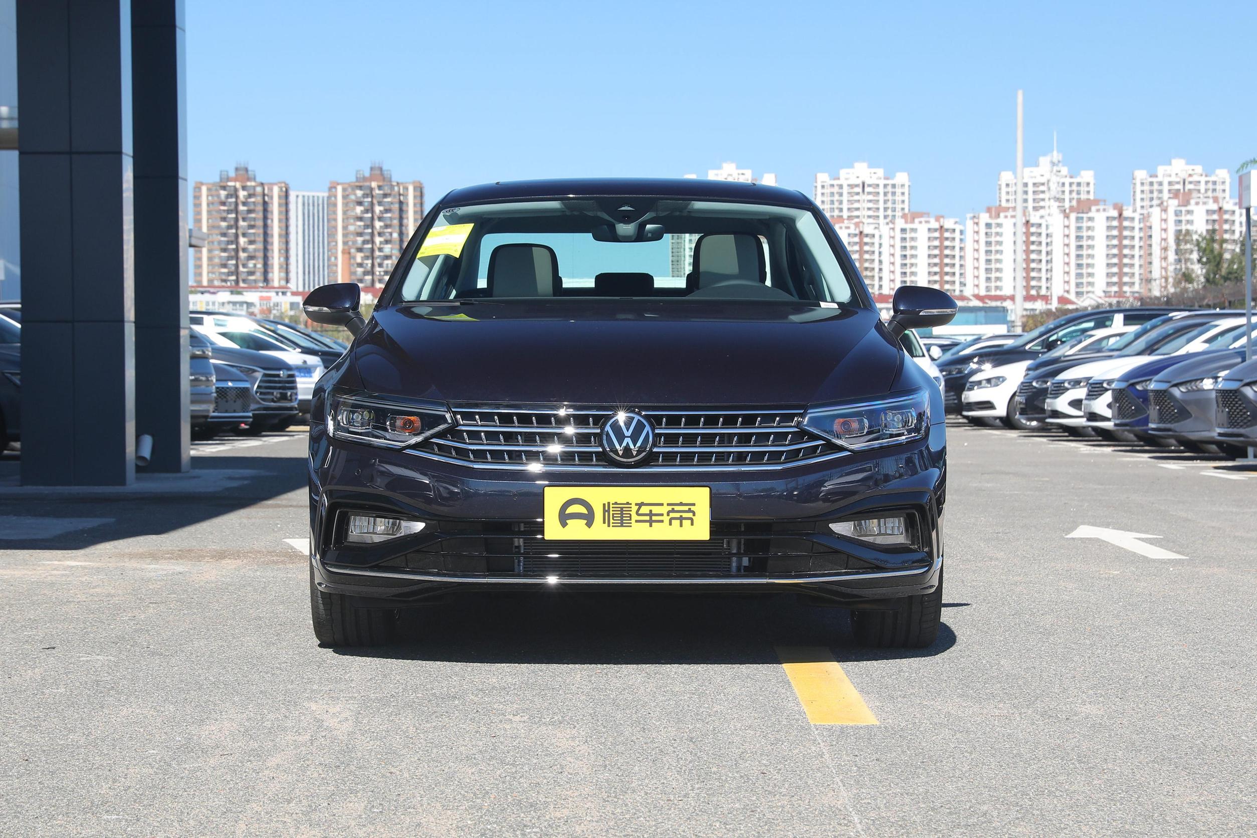 迈腾2023款200万纪念版详细评测,大众迈腾200万纪念版车型讲解