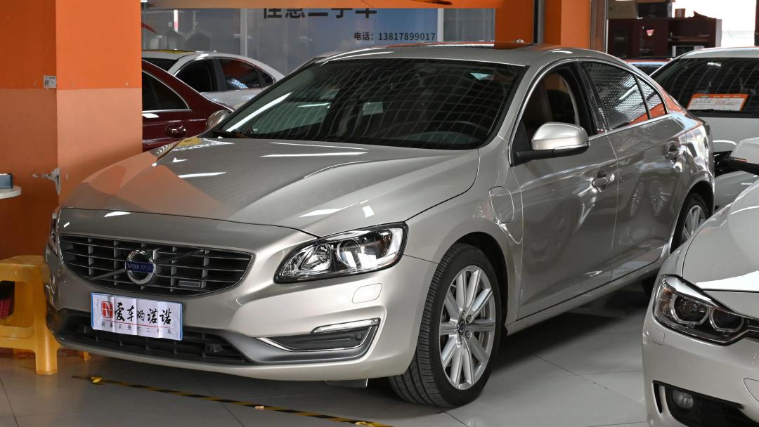 淘车二手车价格便宜不,14款宝马m235i收车价格