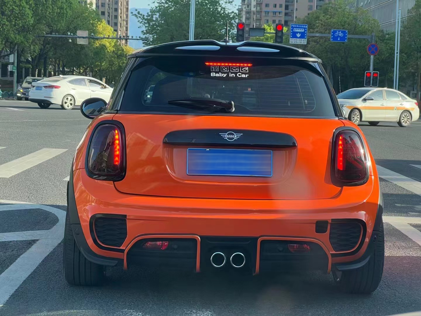 最靓的仔豪横完整版,最漂亮宝马轮毂