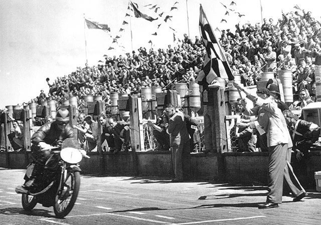 motogp赛事第一场,motogp比赛第一视角完整