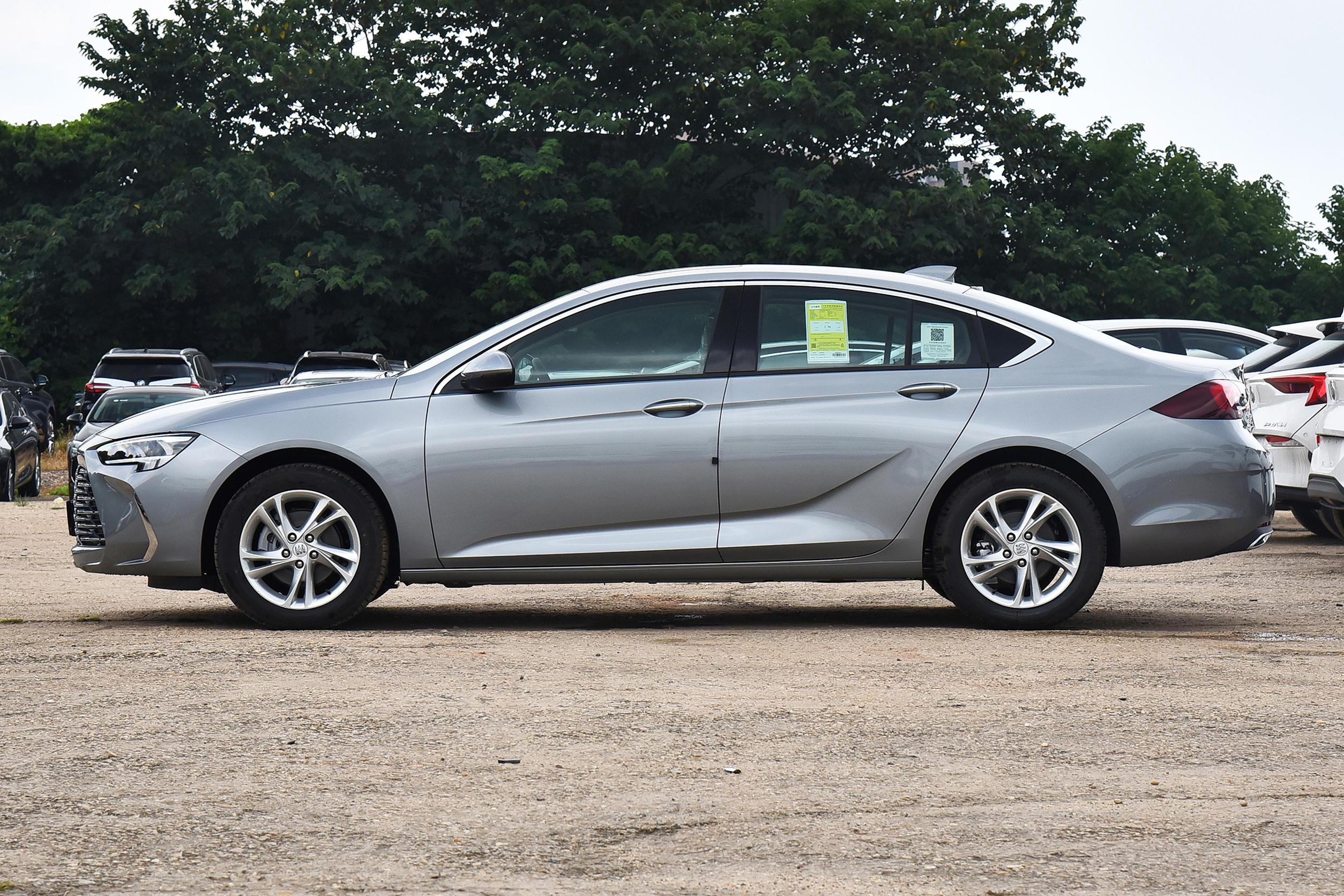 别克君威1.6t车子好不好,别克君威1.5t9at精英版