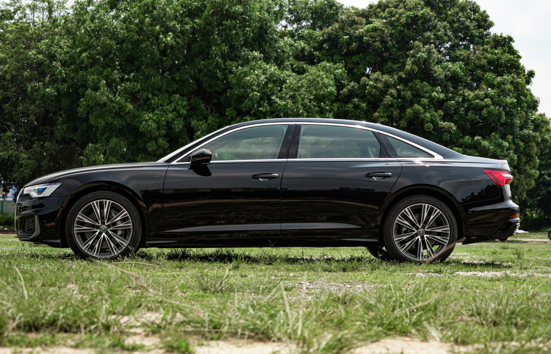 谁会拒绝一辆奥迪汽车,谁会拒绝一辆斯堪尼亚