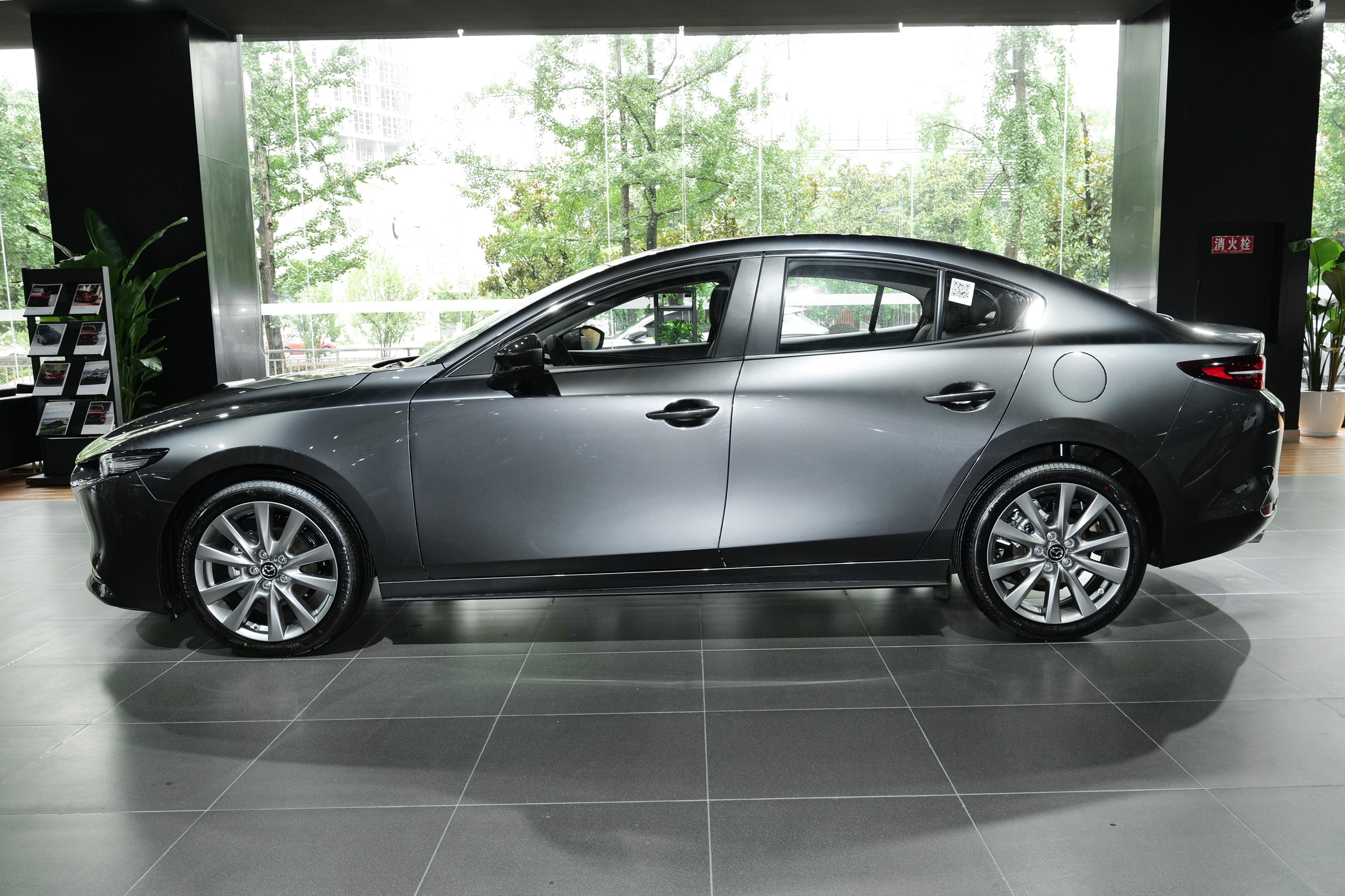 销量持续上涨，降价迎来了成功？马自达3昂克赛拉解读