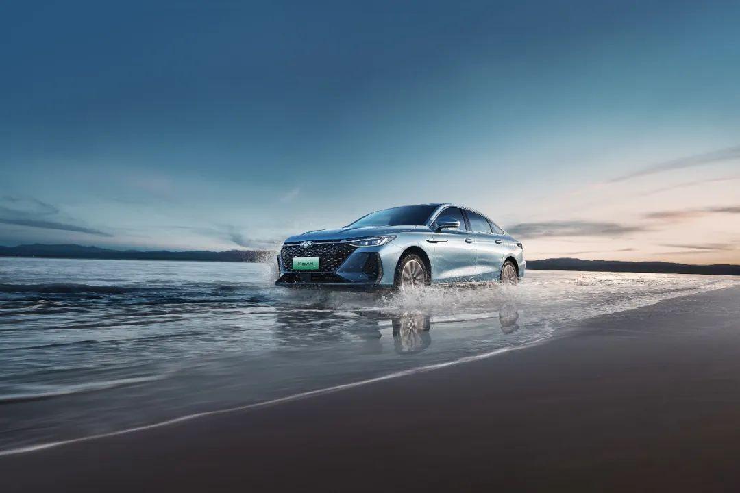 奇瑞风云a8到底怎么样,奇瑞风云a8混动多少钱