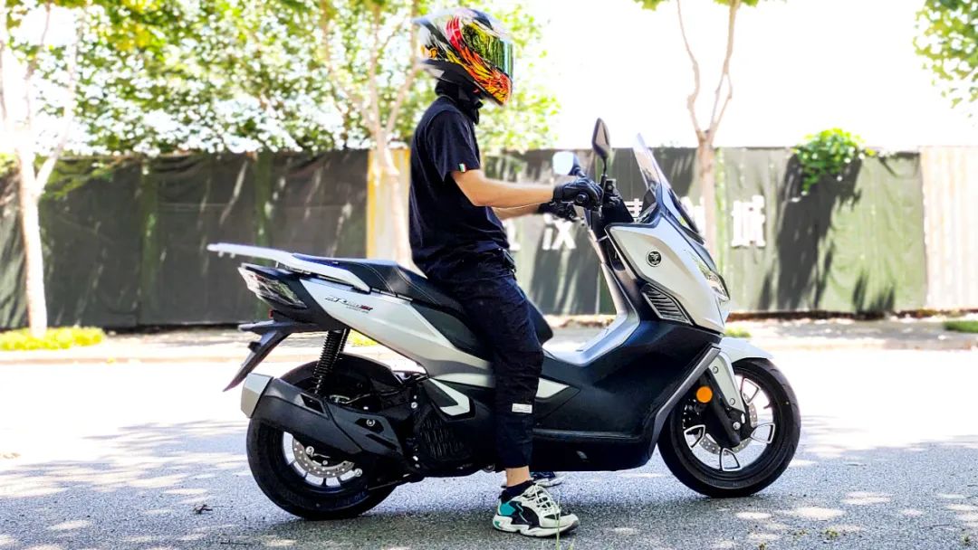 无极sr150gt高座版和低座版怎么选,无极SR150GT深度测评