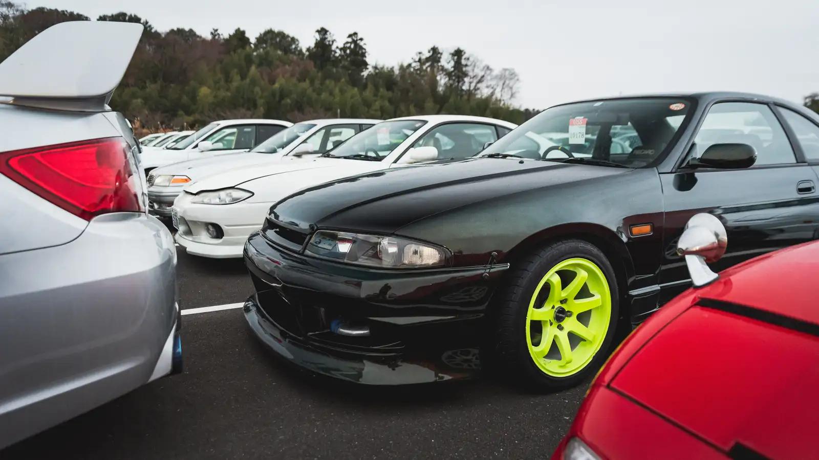 日本二手车拍卖市场,日本最大的二手车拍卖市场