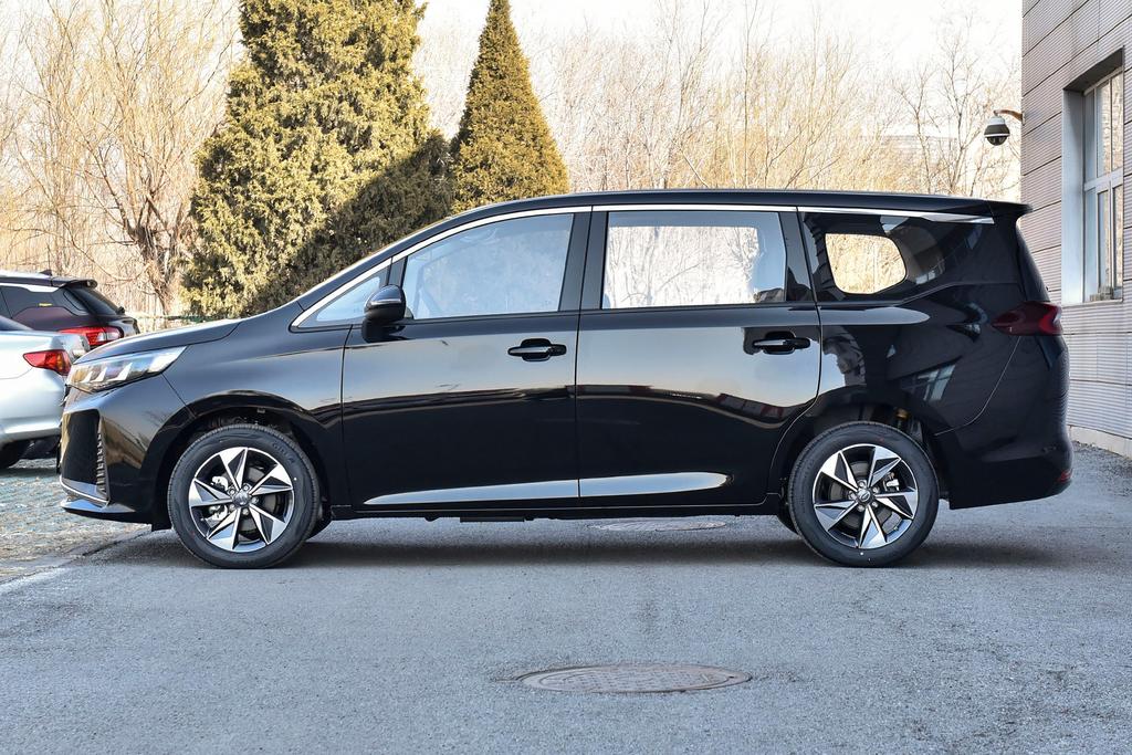 传祺m6限时大降价,传祺m6现金优惠8000