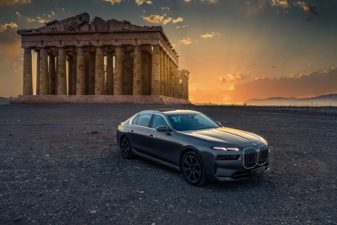 宝马740lixdrive四驱豪华和530区别,宝马740lixdrive平行进口