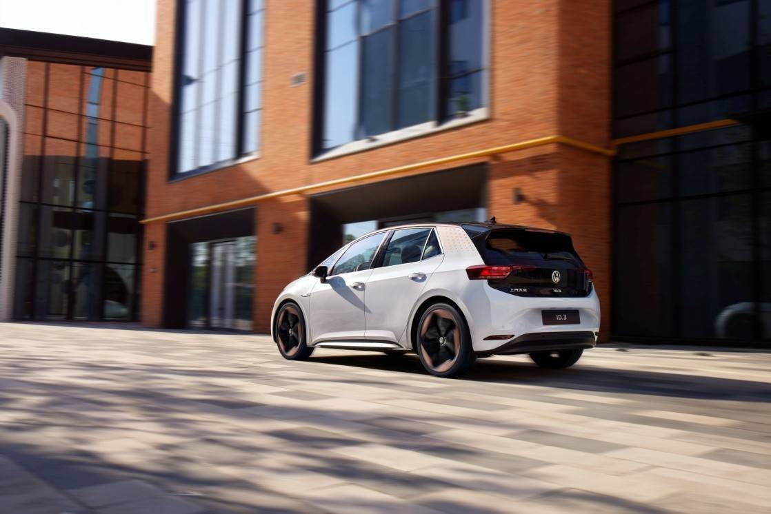 拒绝油腻腻4款主打活力家轿推荐,通勤买车推荐君威