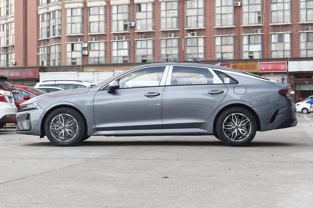 起亚k5试驾2020款2.0t多少钱,起亚k5试驾车出售