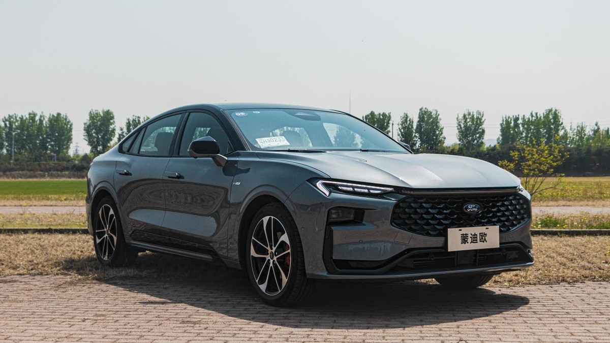 福特蒙迪欧致胜2.0t试驾视频,舒舒服服不好吗