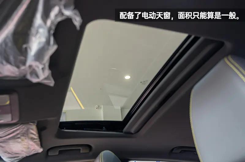 国产小黄蜂来袭最快8秒破百,国产小黄蜂机车