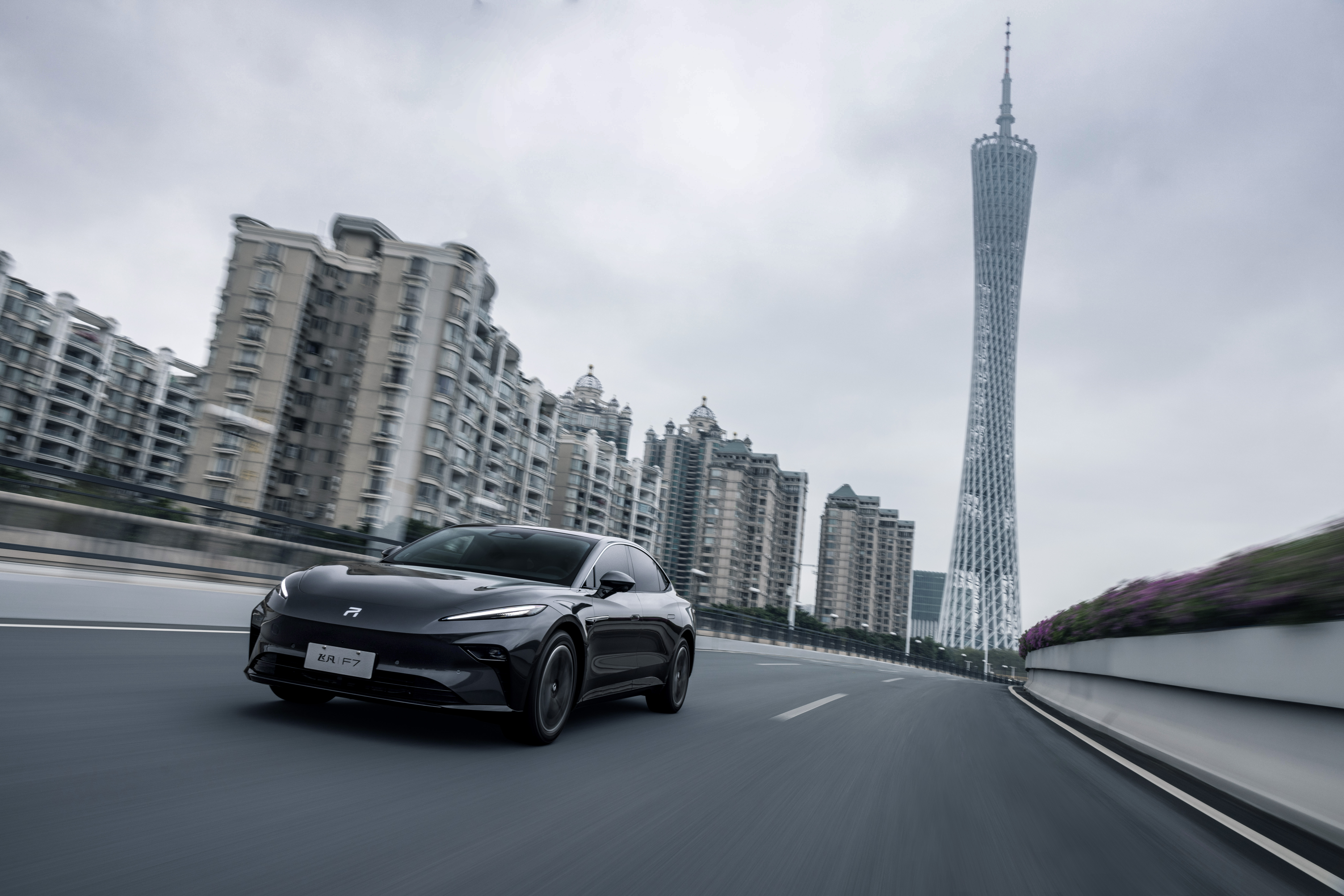 飞凡f7磷酸铁锂电池好吗,飞凡f7电池每个月可以换几次