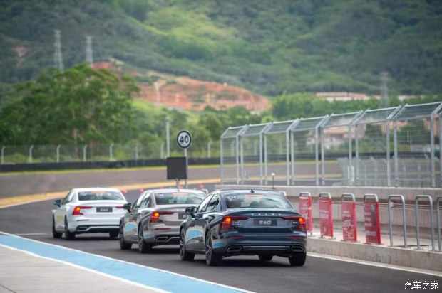 s60沃尔沃48v轻混很容易出问题吗,沃尔沃s60试驾视频2010