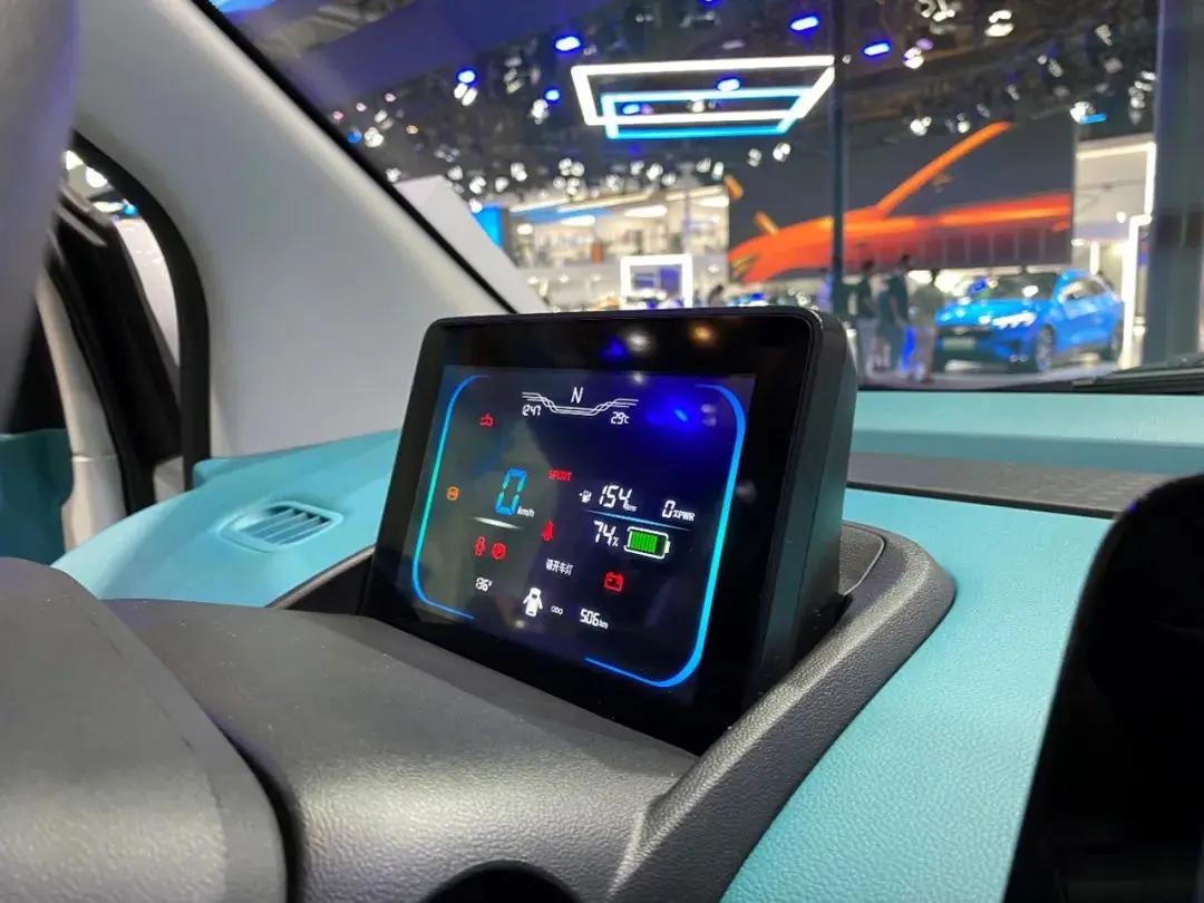 试驾长安Lumin糯玉米，谁说微电车都是粗糙和廉价？