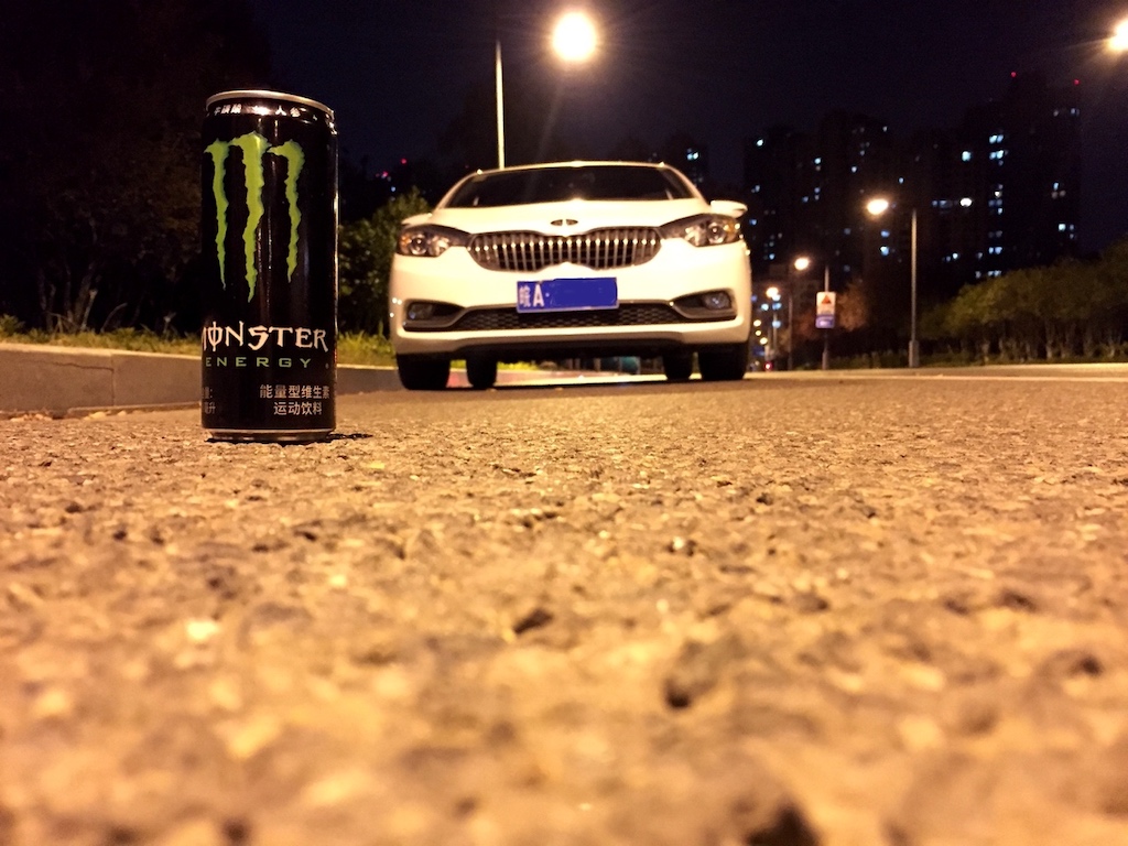 同样是10万的车电车和油车怎么选,同样的车十万块钱买轿车还是买suv