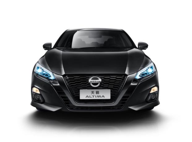 日产天籁2021款2.0lxl舒适版试驾,日产天籁2021款2.0lxl时尚版试驾